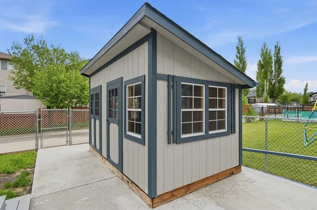 209 Oakmere Close