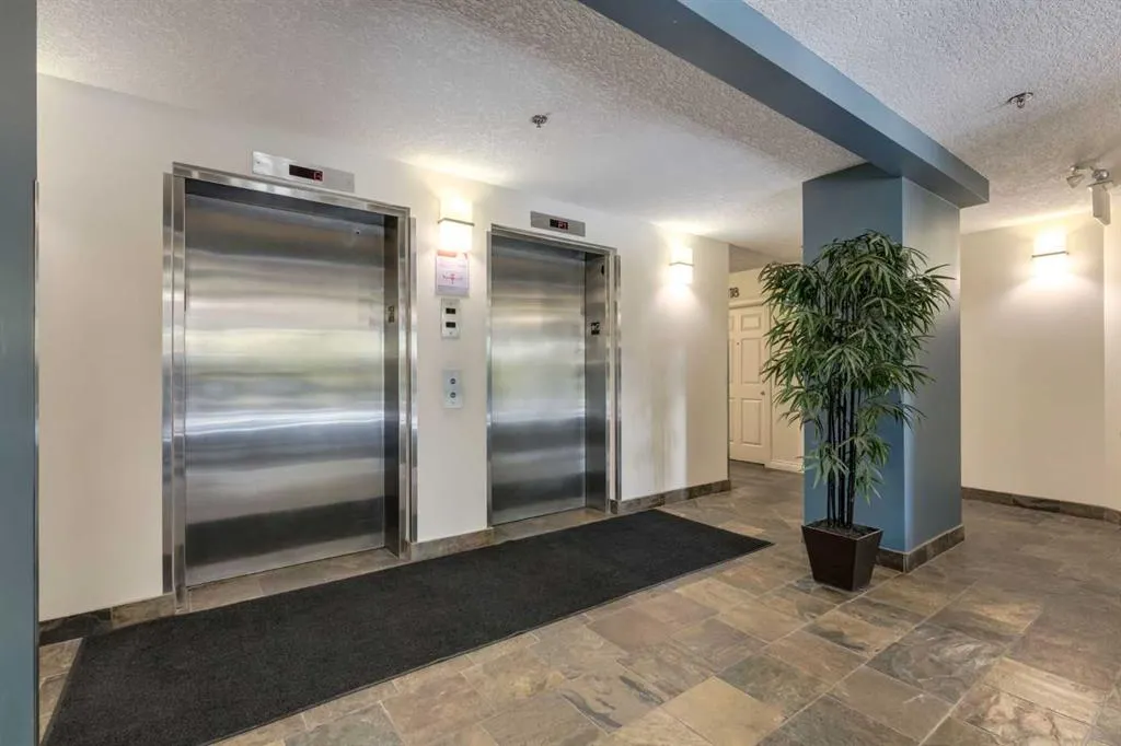930 Centre Avenue NE #626