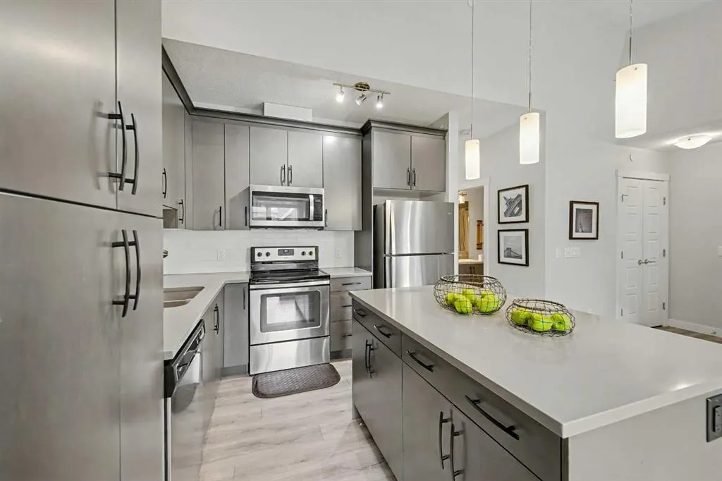 117 Livingston Common NE