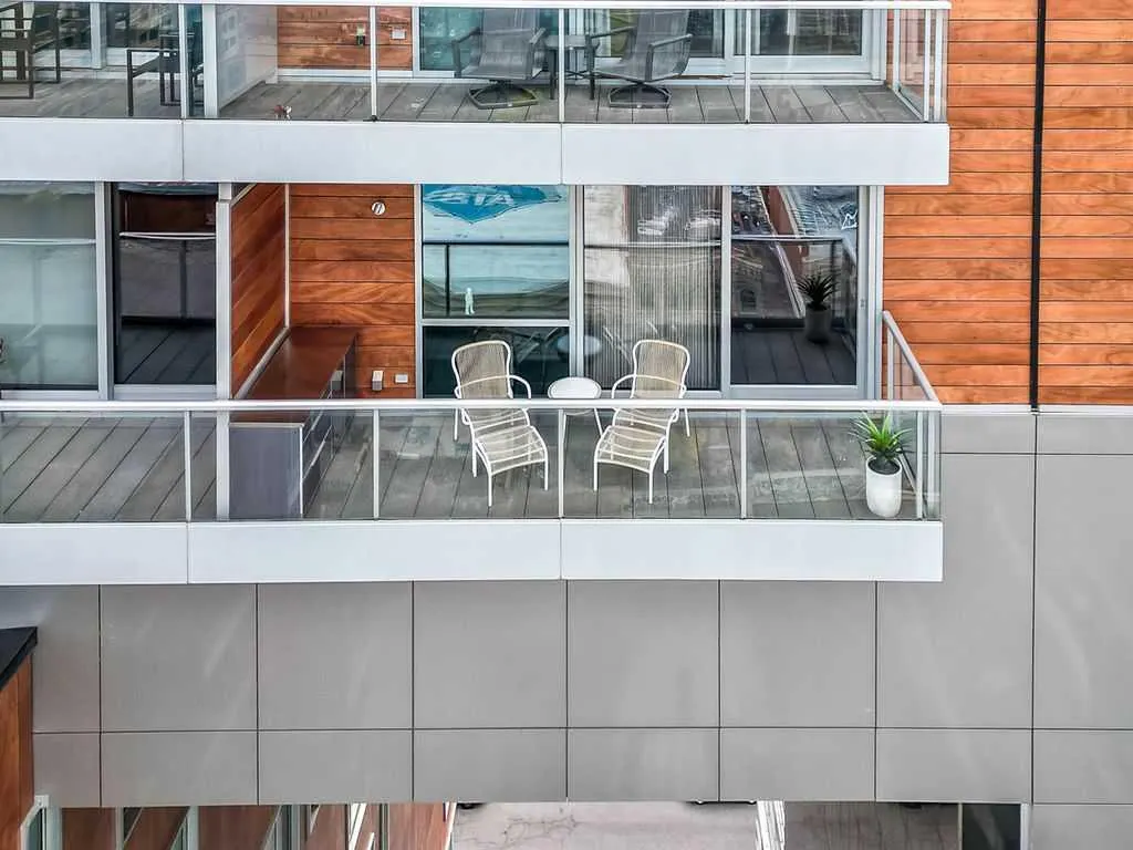 108 9 Avenue SW #1502