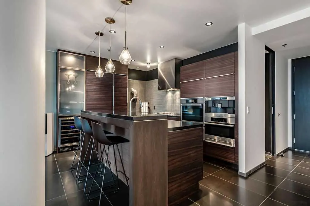 108 9 Avenue SW #1502