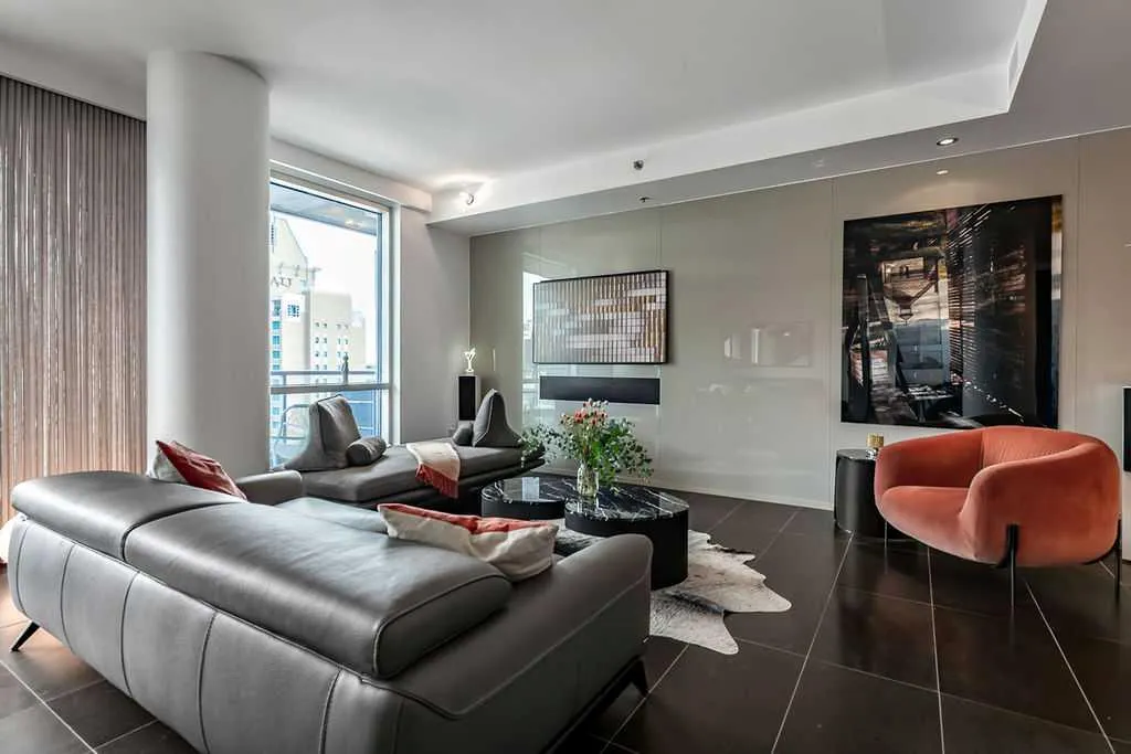 108 9 Avenue SW #1502