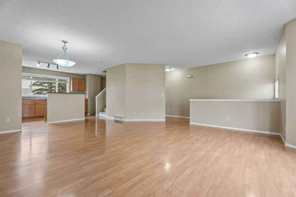 255 Prestwick Acres Lane SE