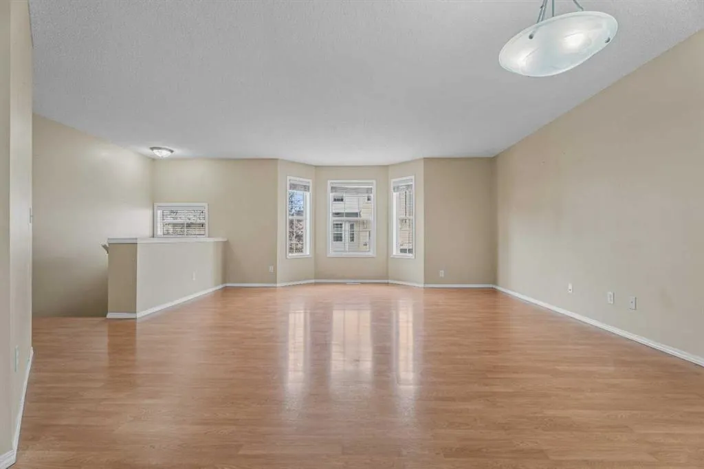 255 Prestwick Acres Lane SE
