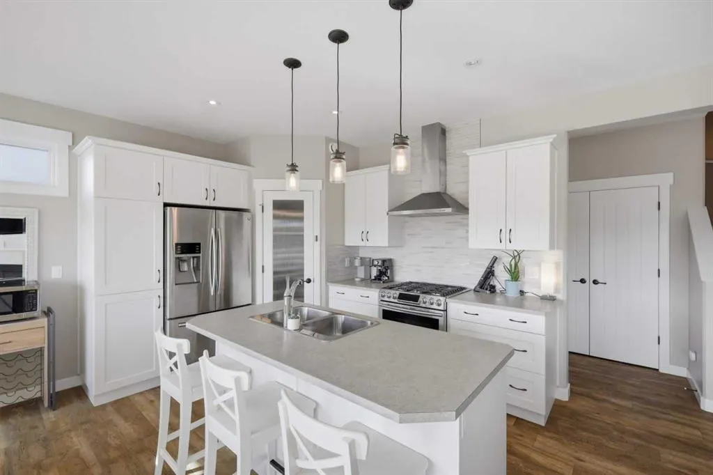 19 VanVeller Way