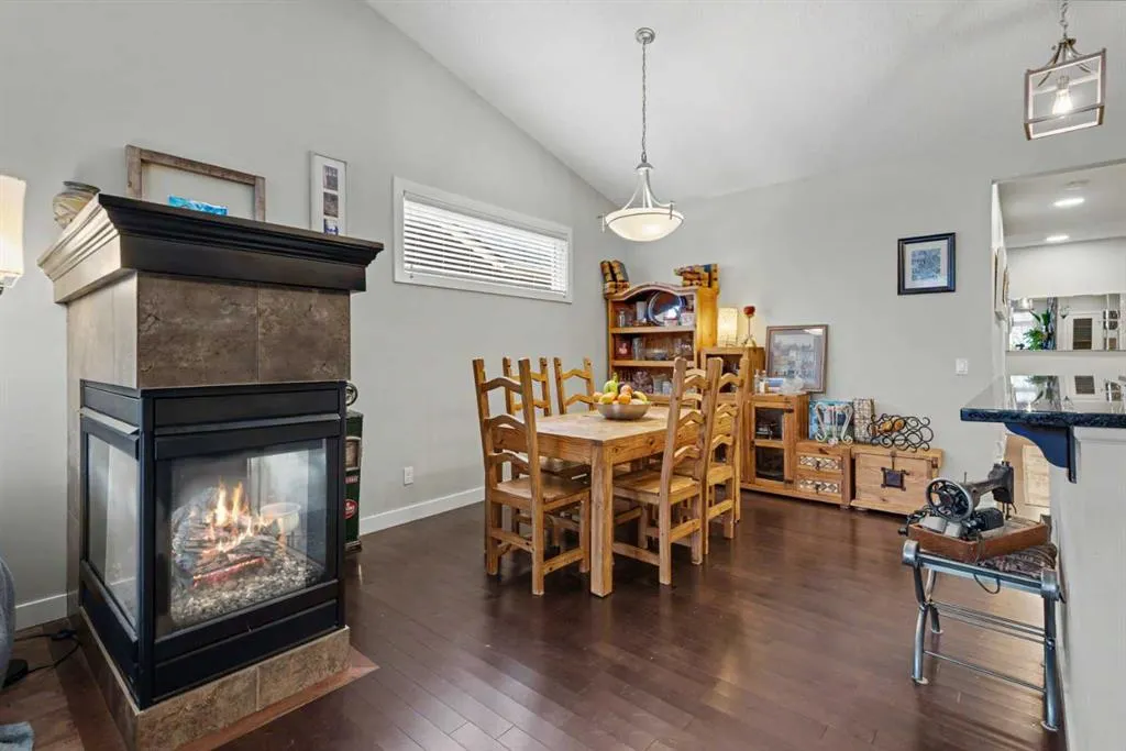 541 Boulder Creek Green SE