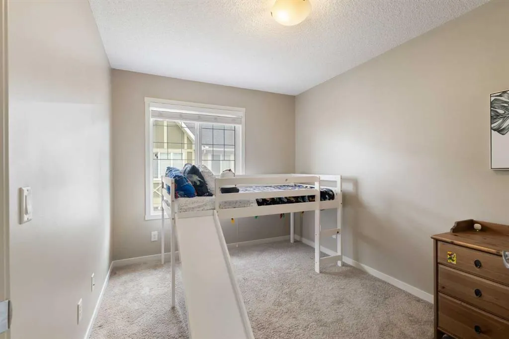 206 Nolanlake Villas NW