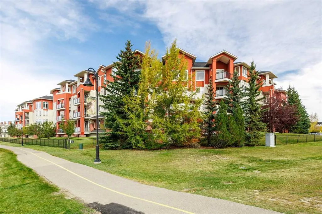 162 Country Village Circle NE #110