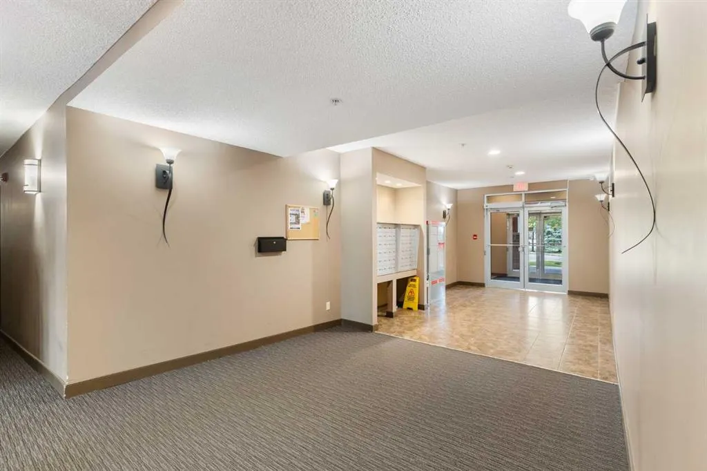 162 Country Village Circle NE #110