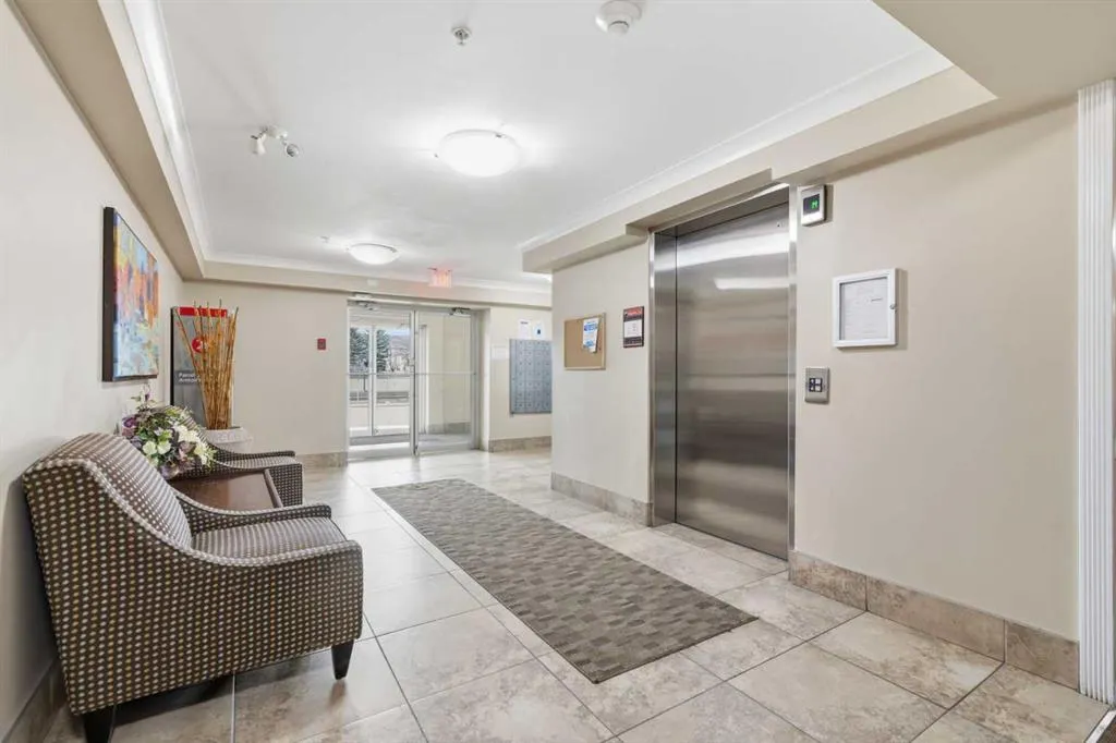 280 Shawville Way SE #209