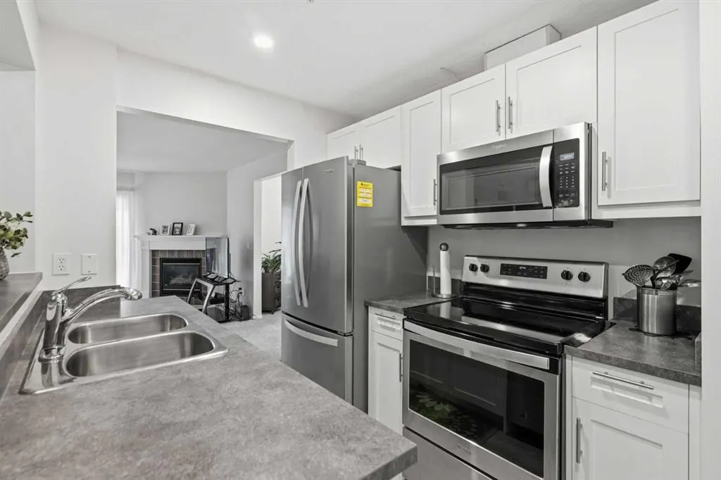 280 Shawville Way SE #209