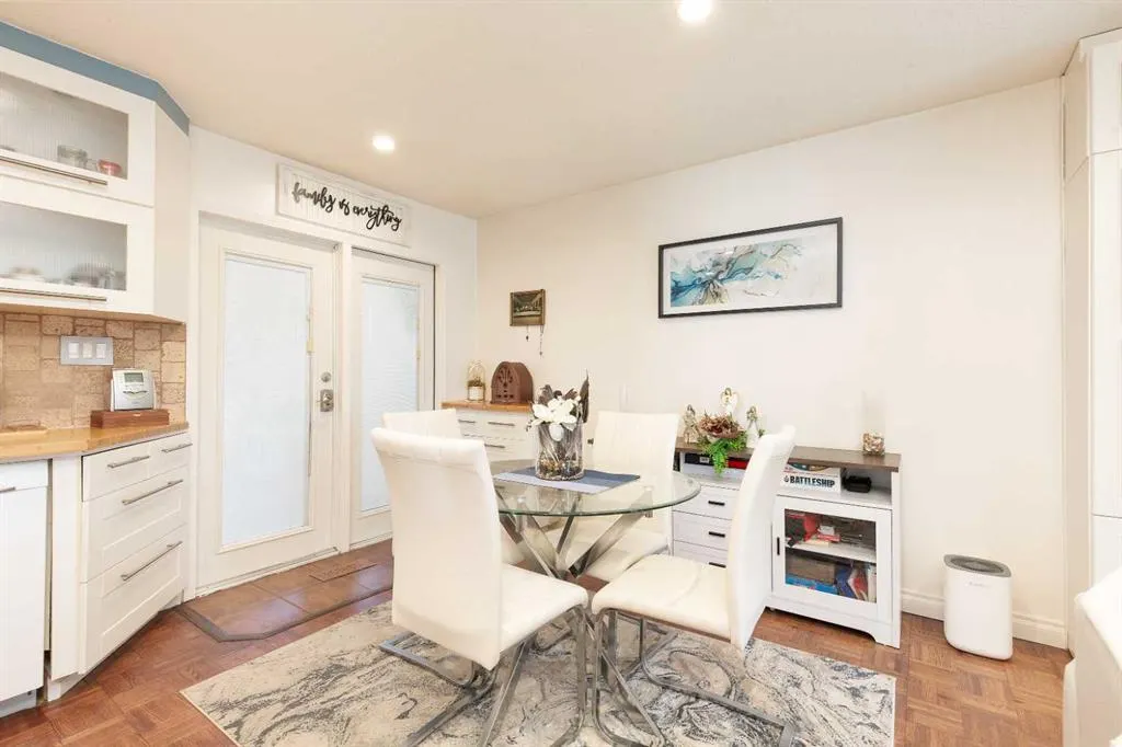 2406 18 Street N