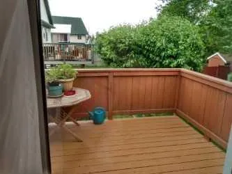 100 Doverglen Crescent SE