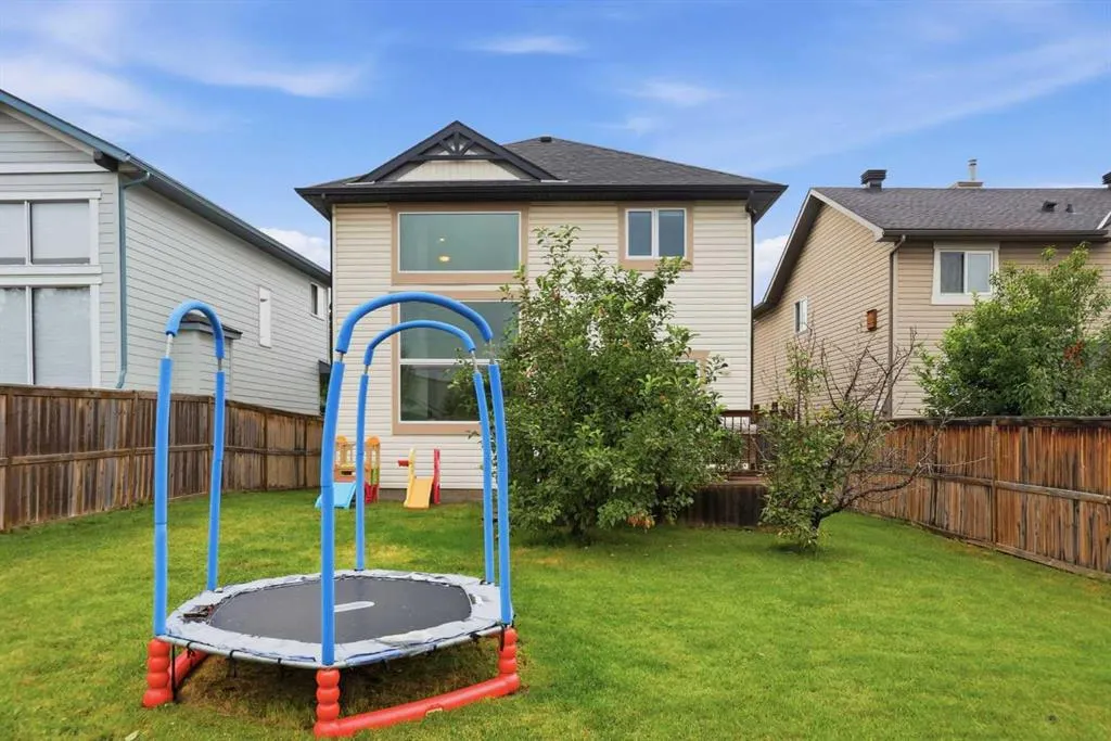 38 Chapman Close SE