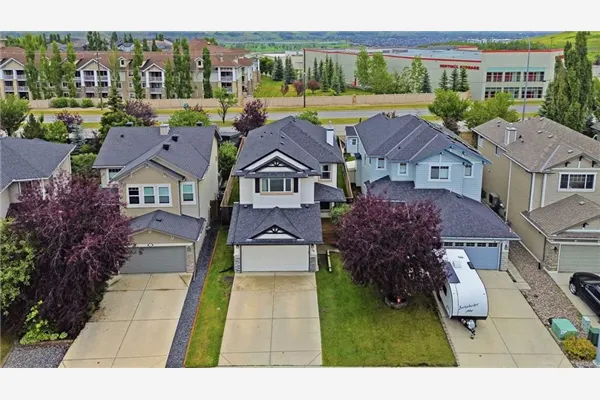 38 Chapman Close SE