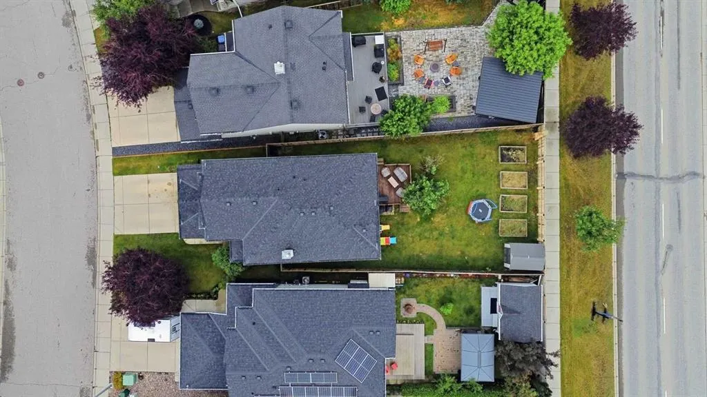 38 Chapman Close SE