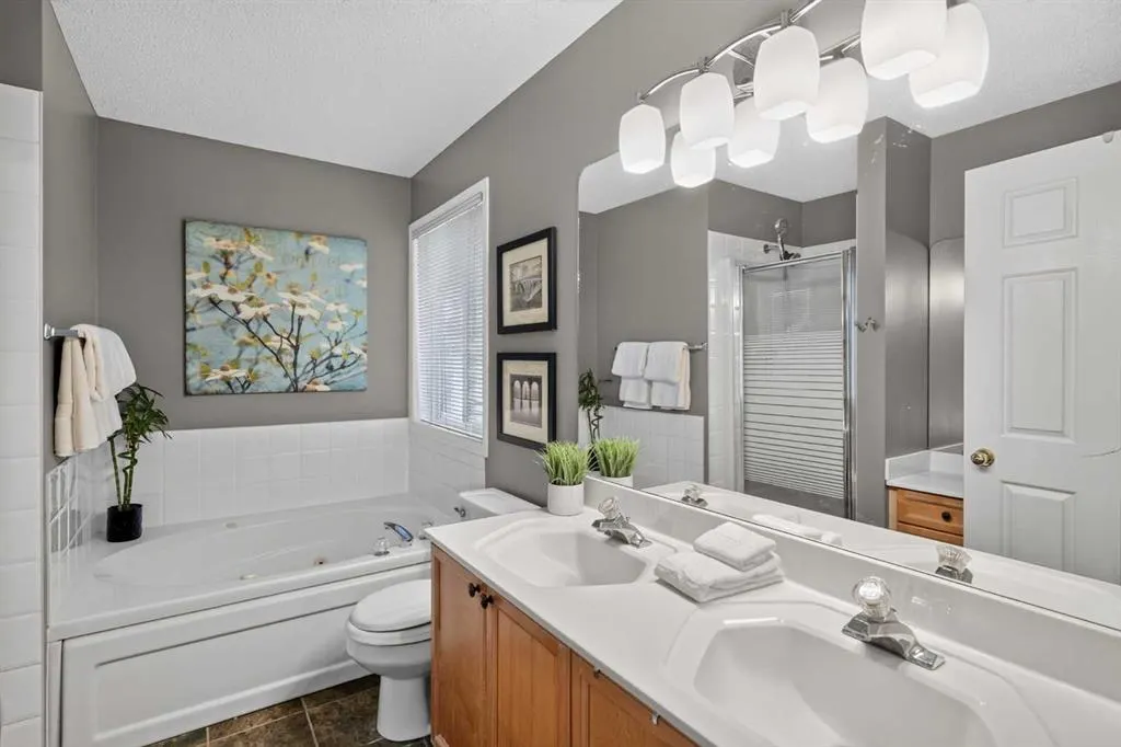 47 Chaparral Common SE