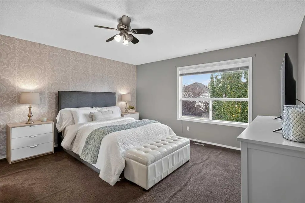 47 Chaparral Common SE