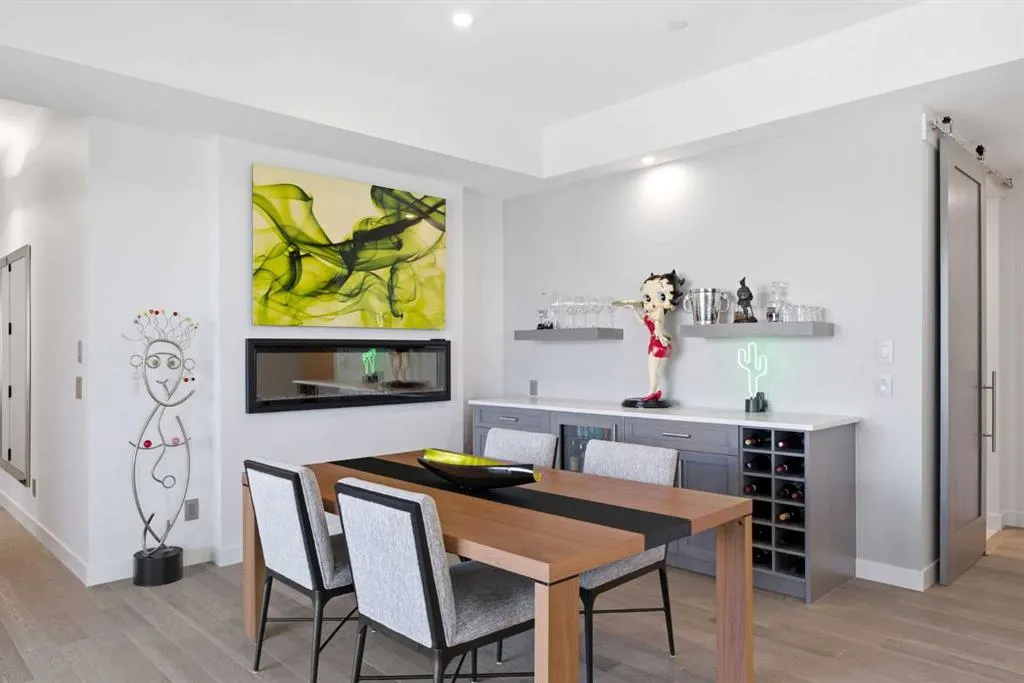 105 Lebel Crescent NW #301