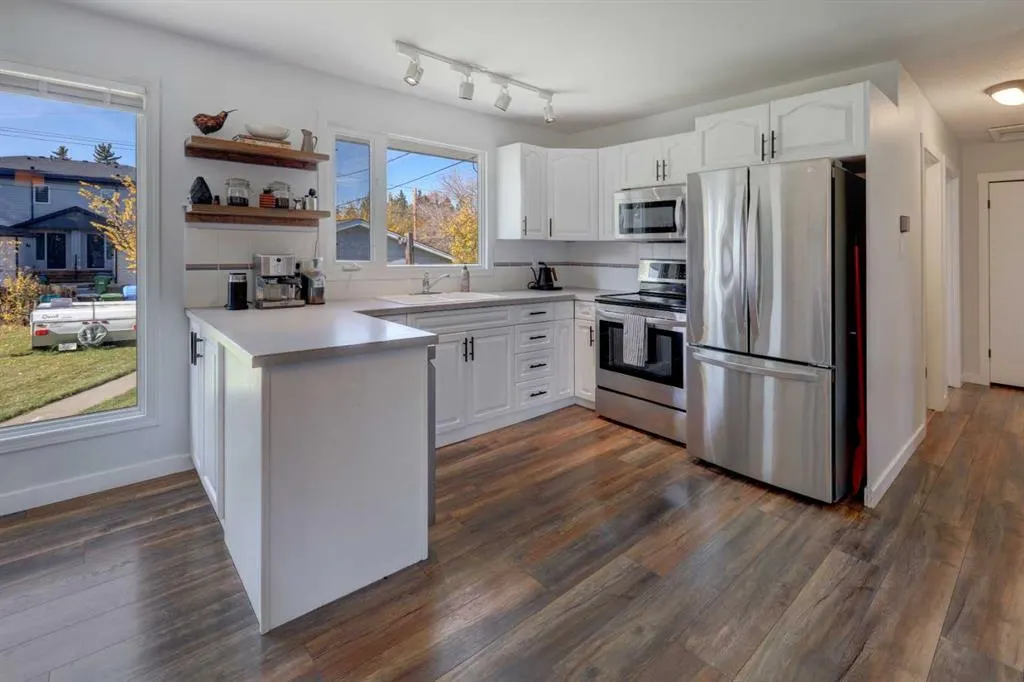 4827 Montana Drive NW