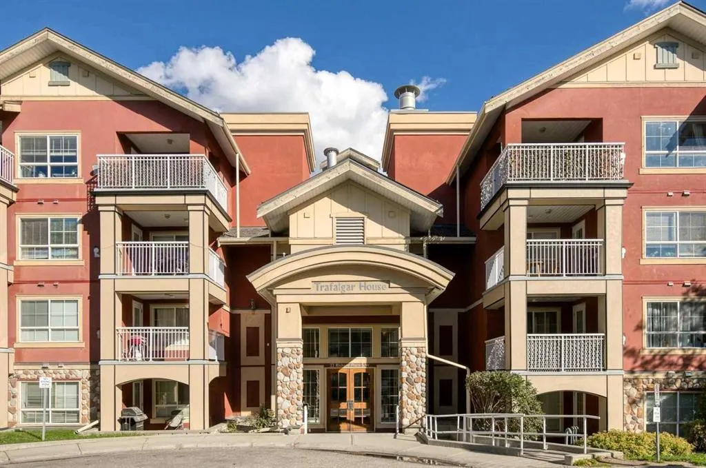 22 Richard Place SW #340