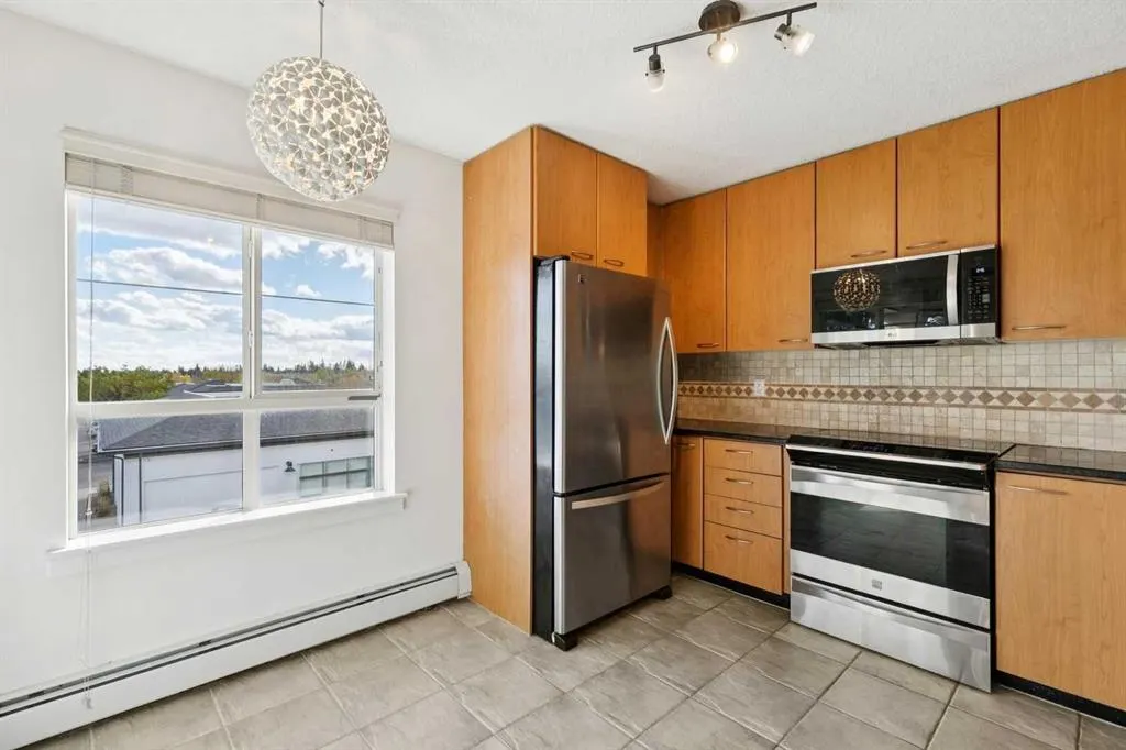 22 Richard Place SW #340
