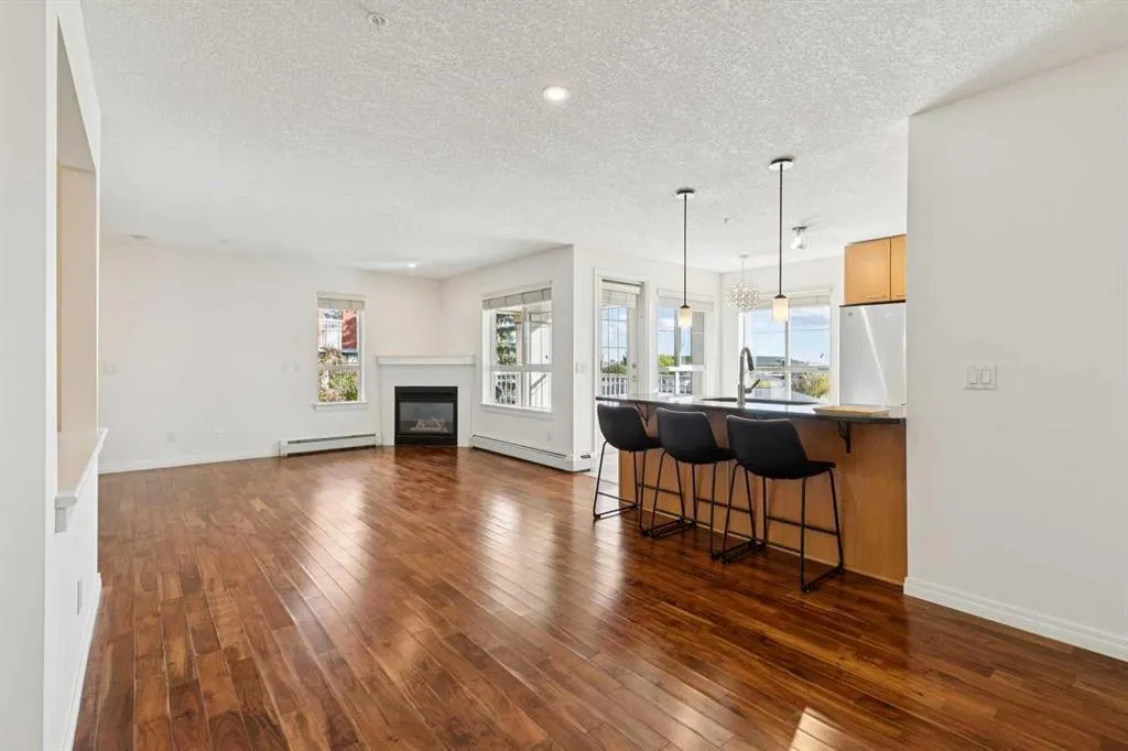 22 Richard Place SW #340