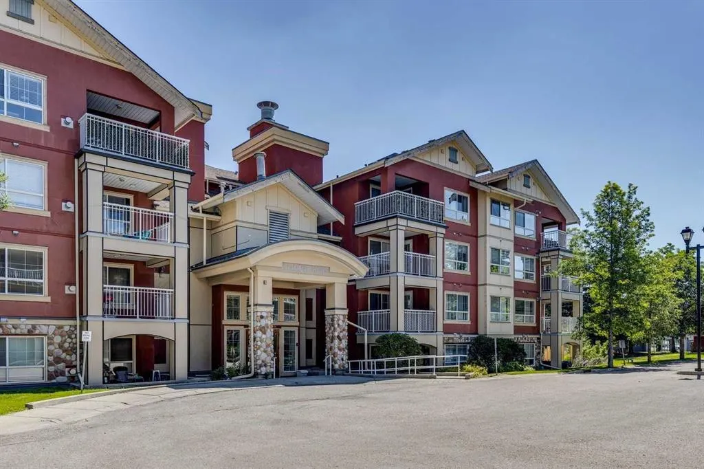 22 Richard Place SW #340