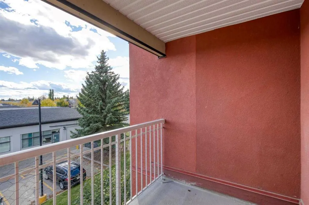 22 Richard Place SW #340