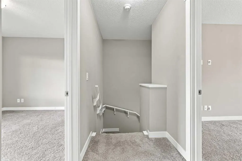 32 Horseshoe Crescent #1604