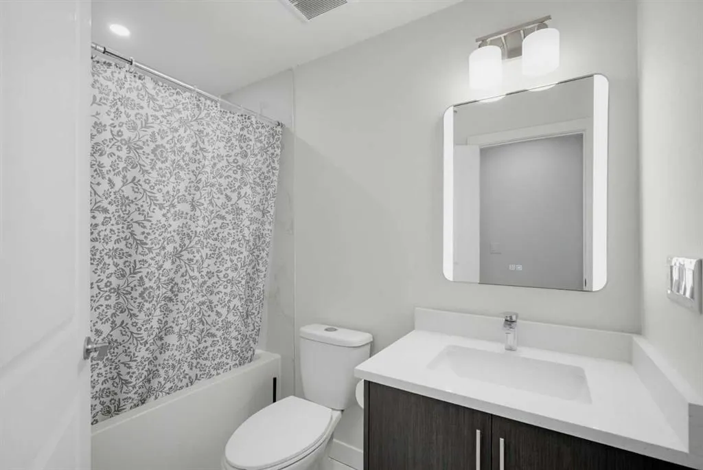 341 Calhoun Common NE