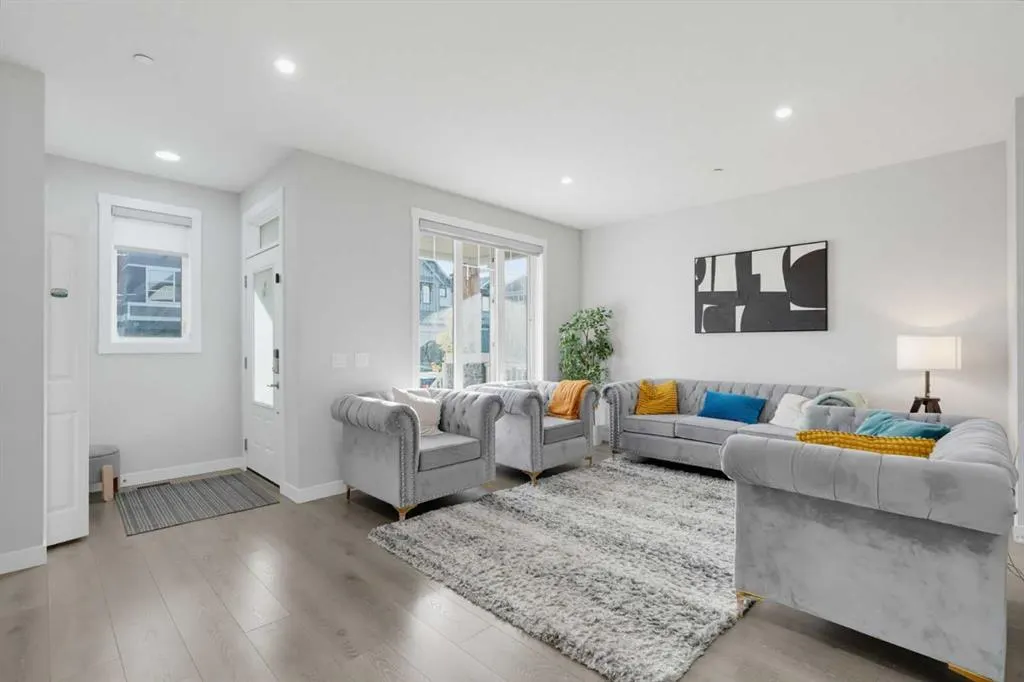 341 Calhoun Common NE