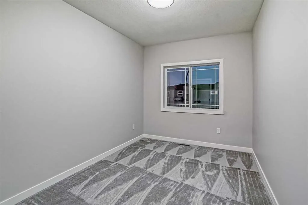 78 Baysprings Gardens SW