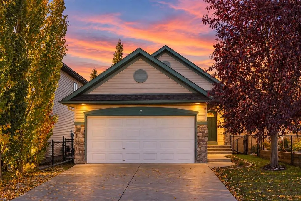7 Royal Birch Green NW