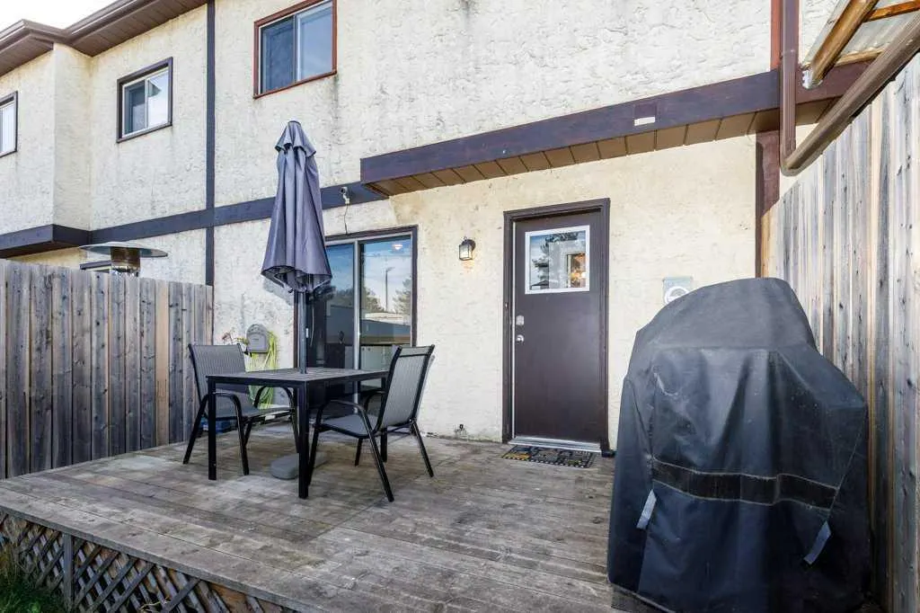 16C Manning Street