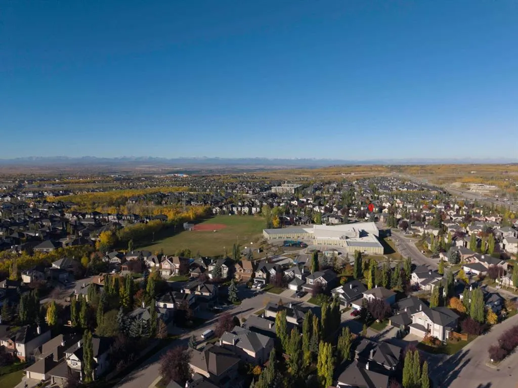 1621 Strathcona Drive SW