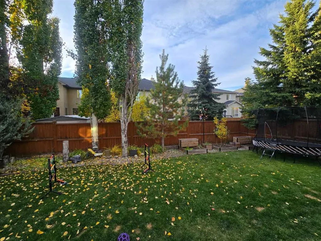 1621 Strathcona Drive SW