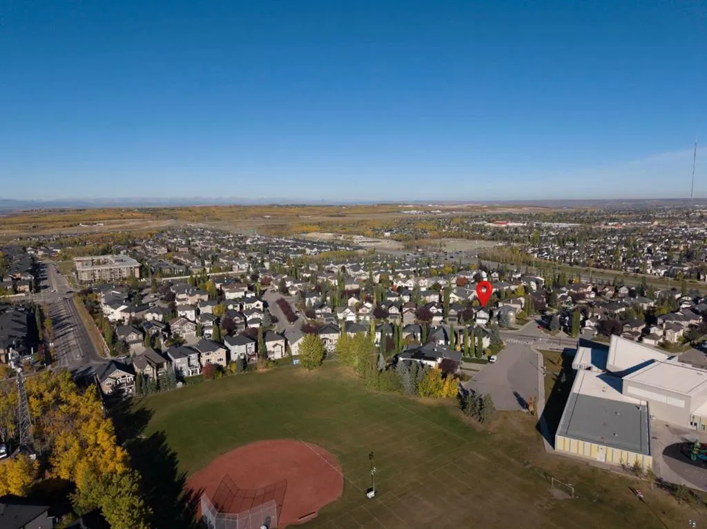 1621 Strathcona Drive SW