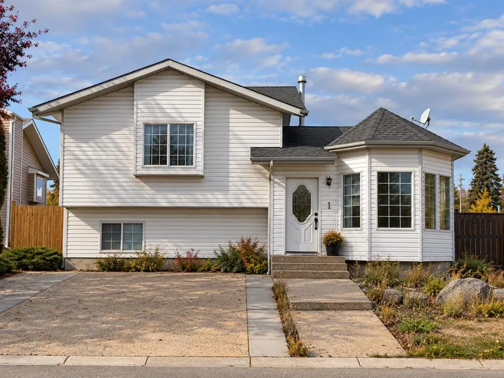 1 Pickering Close