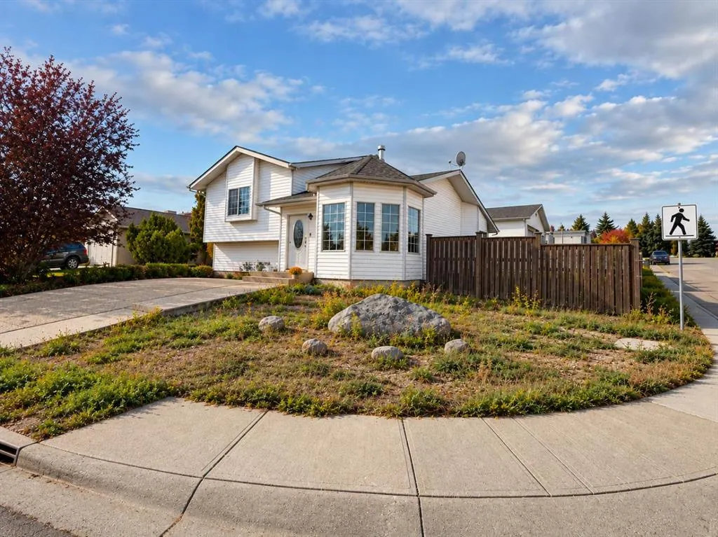 1 Pickering Close