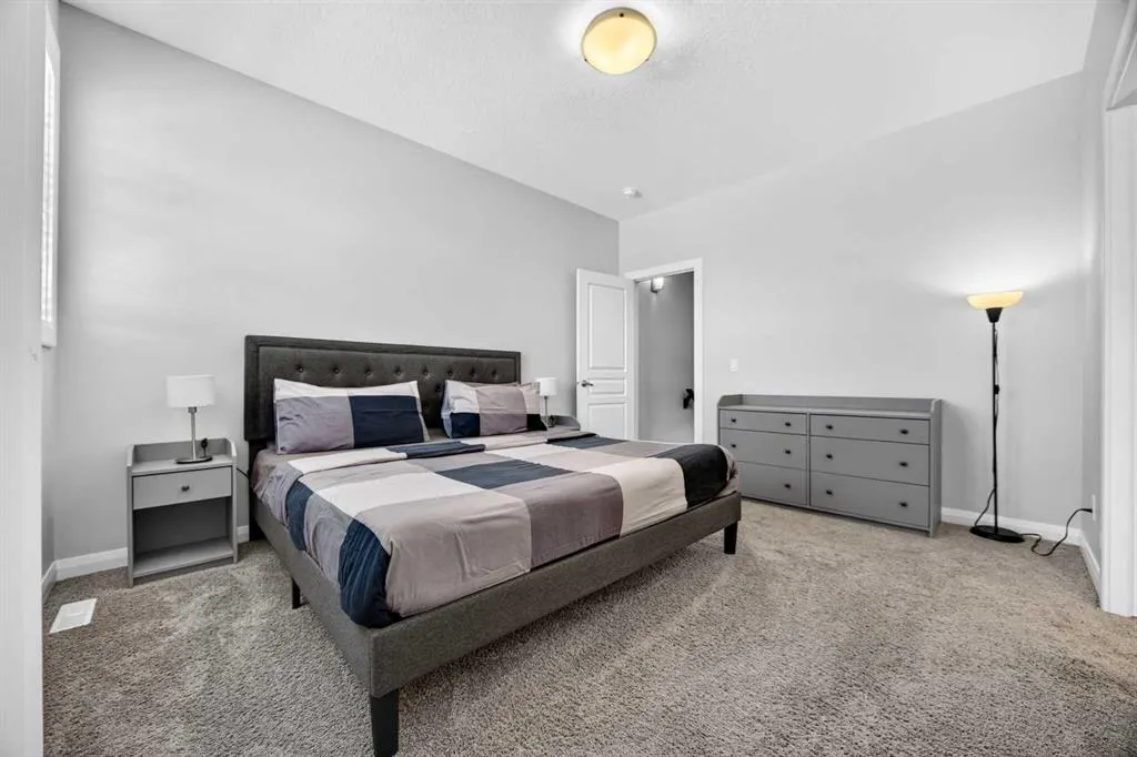 30 Evanscrest Rise NW