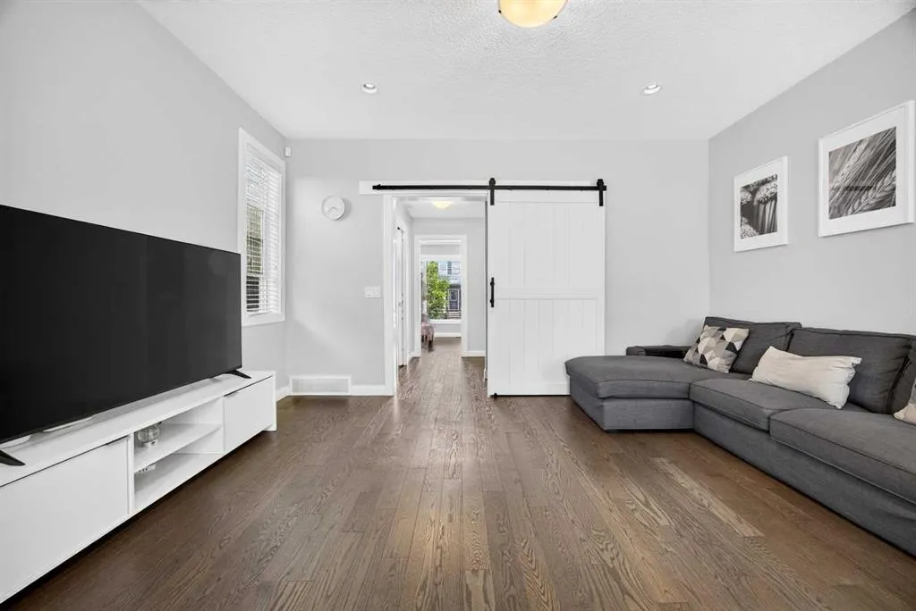 30 Evanscrest Rise NW