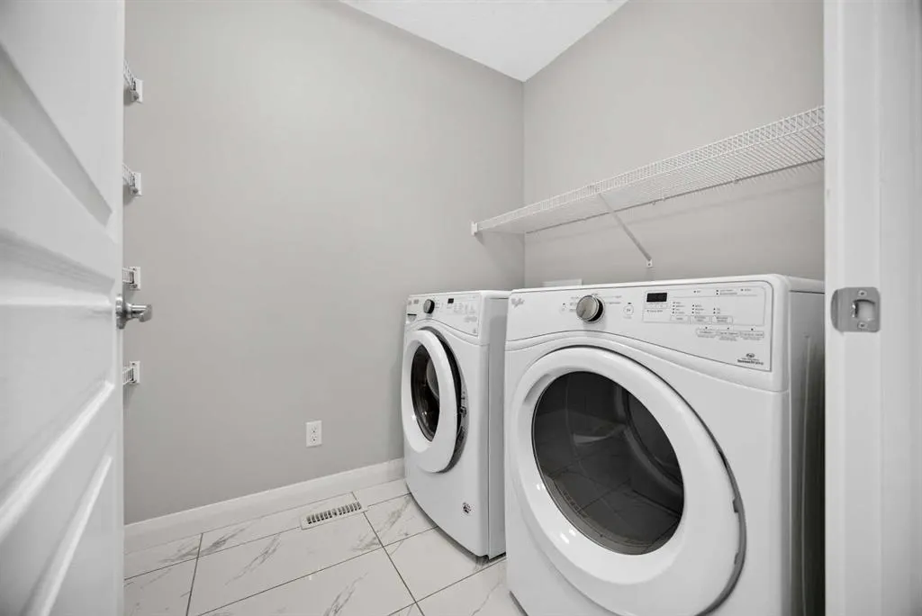30 Evanscrest Rise NW
