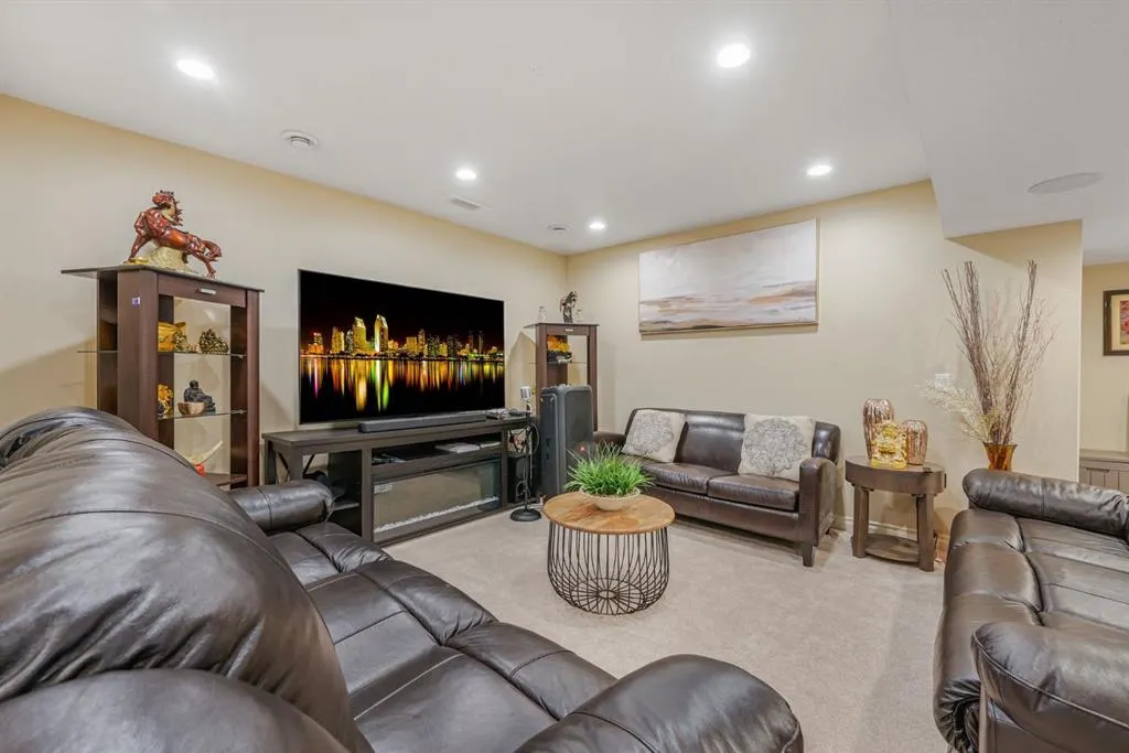 673 Marina Drive