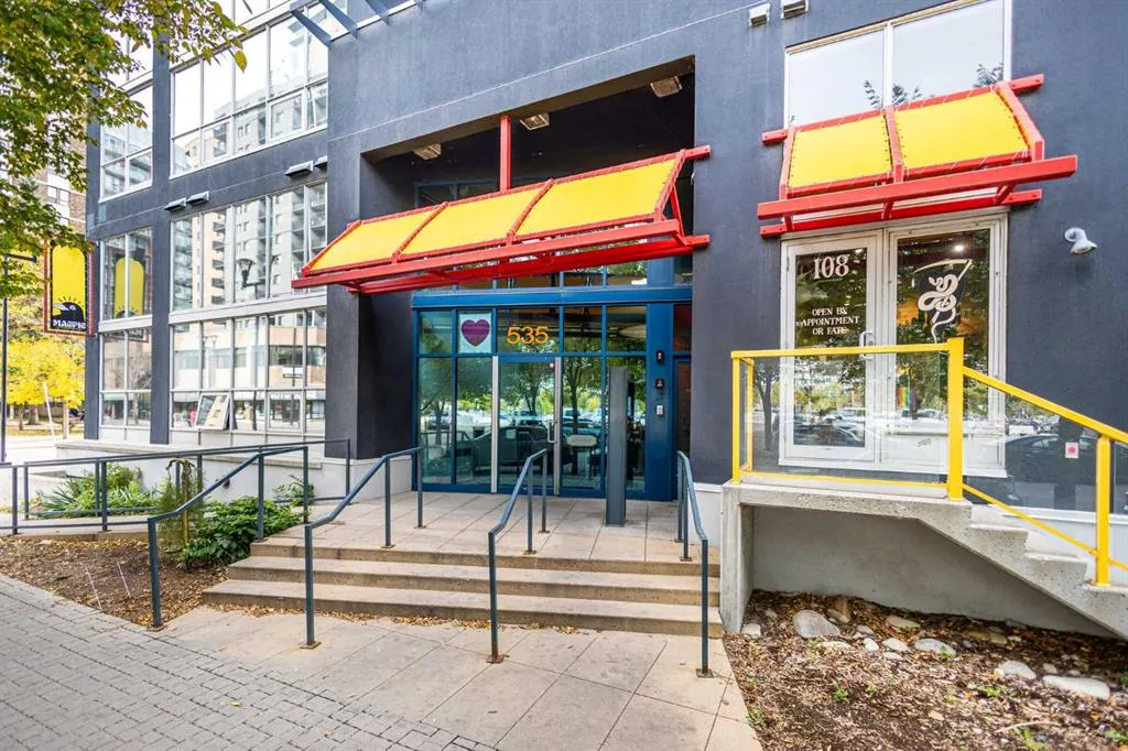 535 8 Avenue SE #605