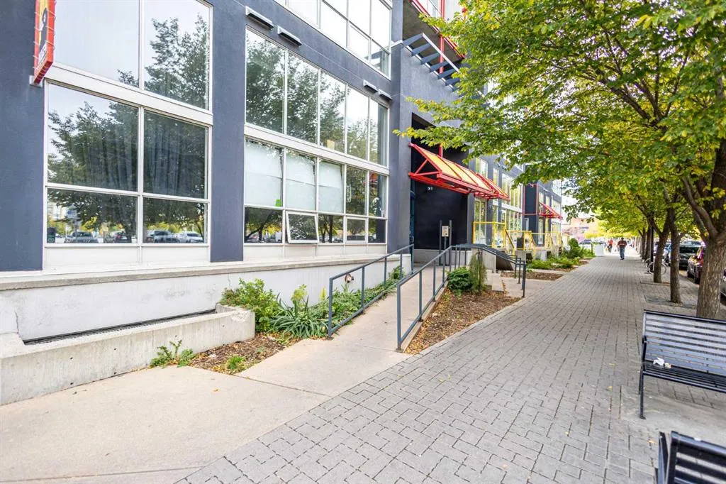 535 8 Avenue SE #605