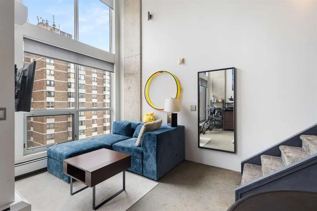 535 8 Avenue SE #605