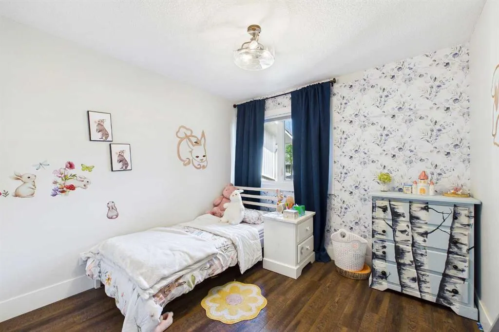 20 Midpark Crescent SE #252
