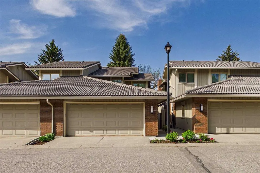 20 Midpark Crescent SE #252