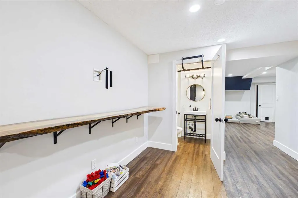 20 Midpark Crescent SE #252